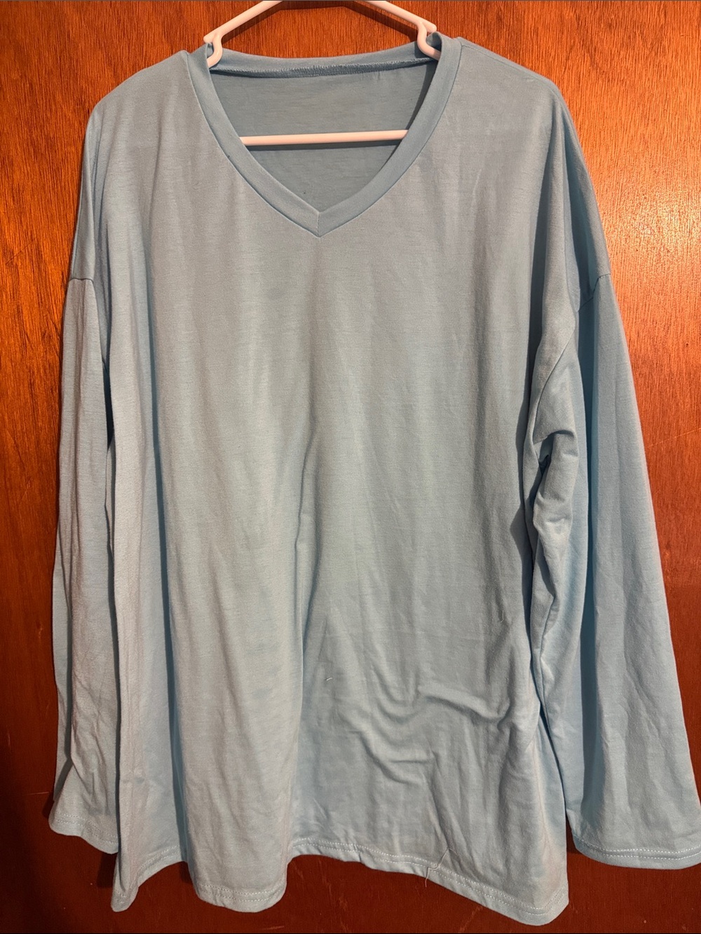 Womens's Light Blue V-Neck Long Sleeve Shirt